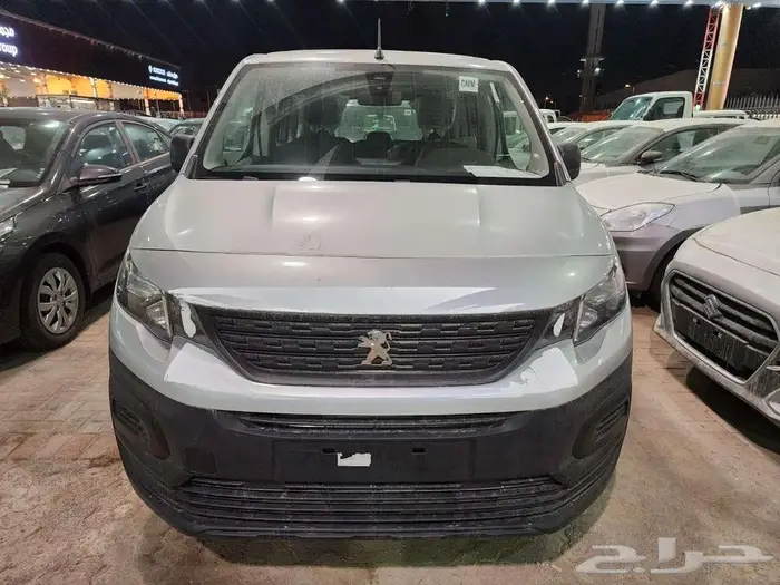 بيجو ريفتر 5 ركاب ديزل 2023 0