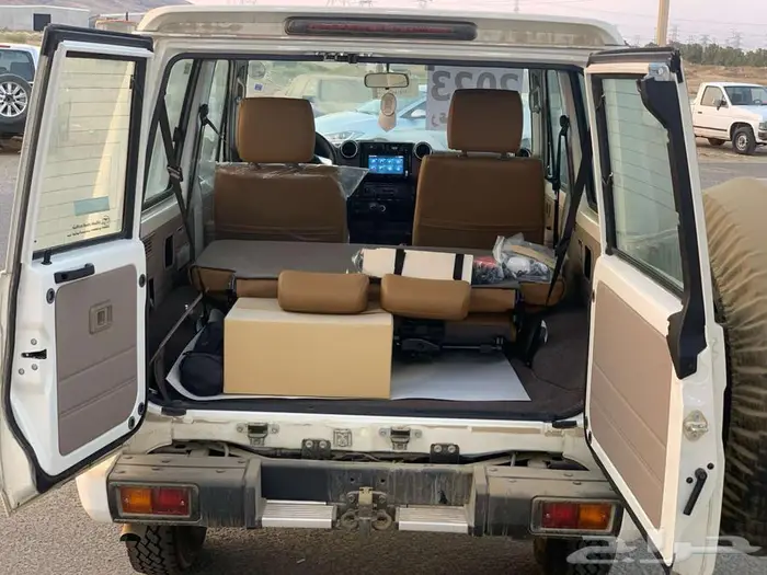 تويوتا جيب ربع سلق 70 عام 2023 (بطاقه جمركيه) 4