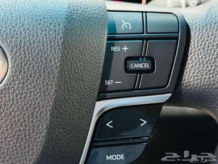 تويوتا كامري 2025 ستاندر طيس بريمي ابيض بنزين نظام 50-50 14