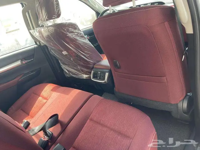 هايلوكس S- GLX بريمي بنزين 2.7 فل كامل 2025 16