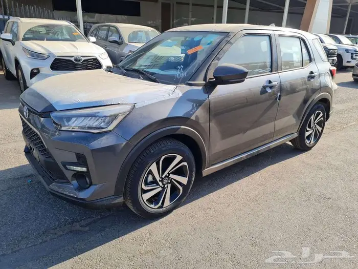 تويوتا انوفا GL هايبرد 2026 كاش وتقسيط 2