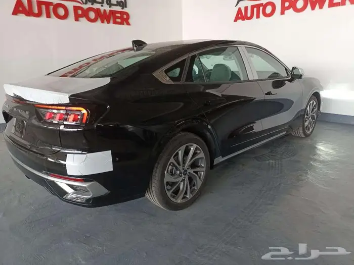 فورد تورس تيتانيوم موديل 2026 10