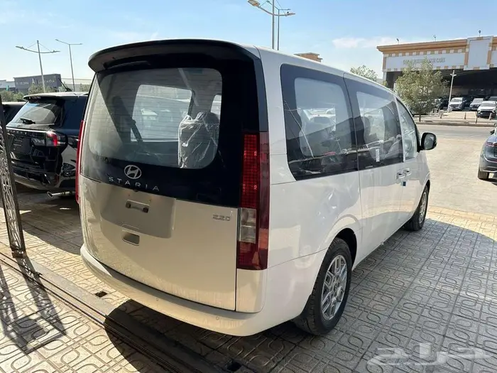 هيونداي ستاريا 9 راكب ديزل قير اتوماتيك 2025 كاش وتقسيط 6
