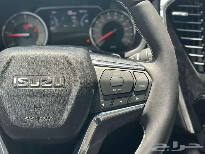 ايسوزو ام يو اكس2024 فل كامل( دبل ) بالنقد والتقسيط 20