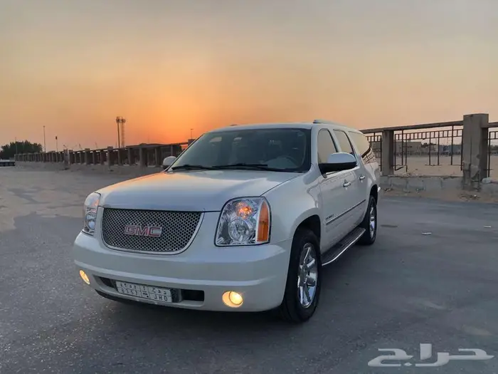 جمس دينالي 2011 طويل XL ممشي 202 ألف سعودي 2