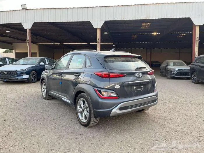 هيونداي كونا كمفورت 2023 اصفار 4