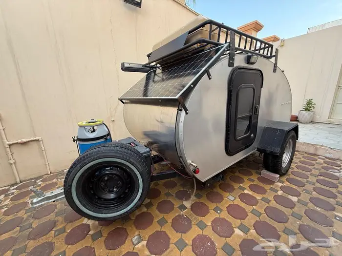 للبيع عربة مقطورة مبيت ومطبخ سحب 0