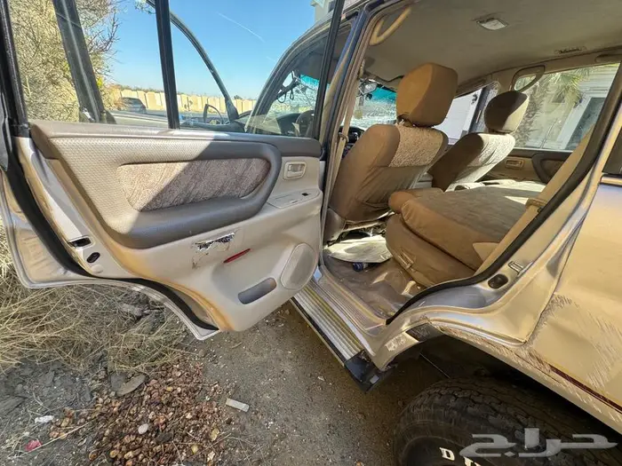 لاندكروزر صالون 2001 6