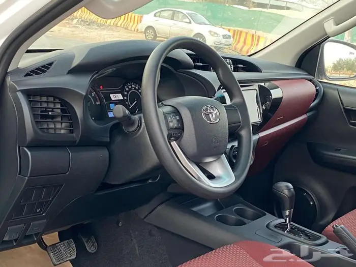 تويوتا هايلوكس سلق تماتيك ديزل 2025 كاش -اقساط 7