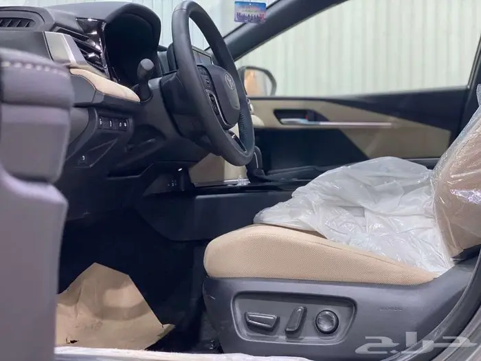 تويوتا كامري LE بنزين 2025 - أقل سعر 10