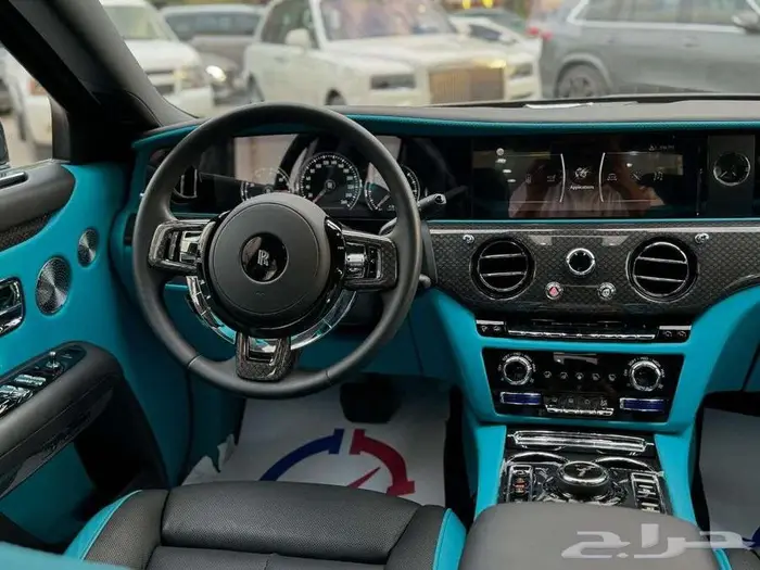 رولزرويس قوست 2022 بلاك بادج 9