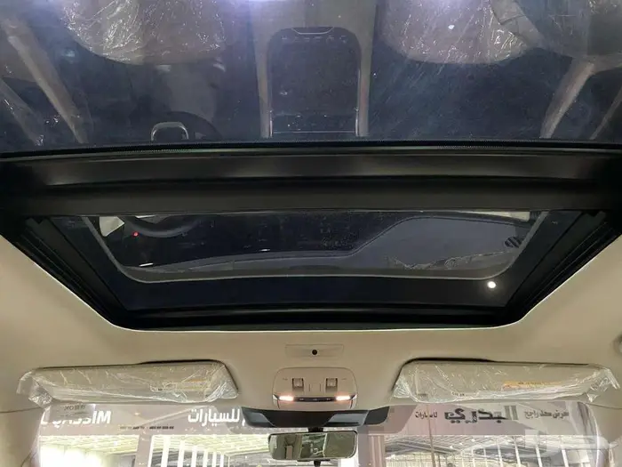 نيسان باترول بلاتنيوم 2025 اسود توين تربو خليجي عماني 23