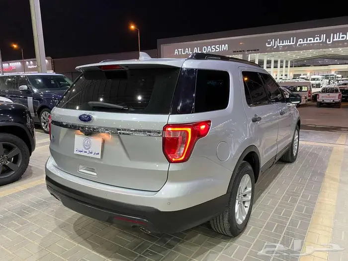 فورد اكسبلورر 2017 فضي ماشيه 172000كم 19