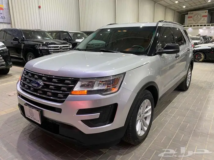 فورد اكسبلورر 2017 فضي ماشيه 172000كم 29