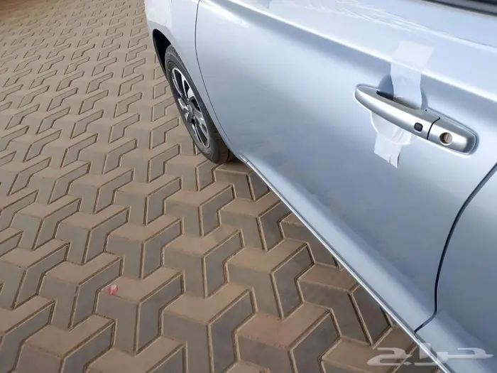 سوزوكي سويفت GLX موديل 2025 11