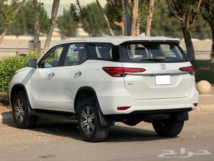 تويوتا فوتشنر 2023 وكاله مخزن كاش او تمويل 4