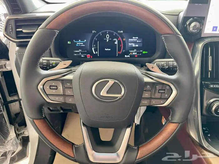 لكزس LX600 BB موديل 2025 عماني 13