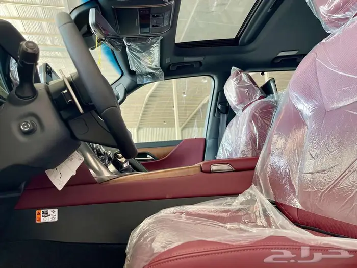 لكزس LX600 BB موديل 2025 عماني 7