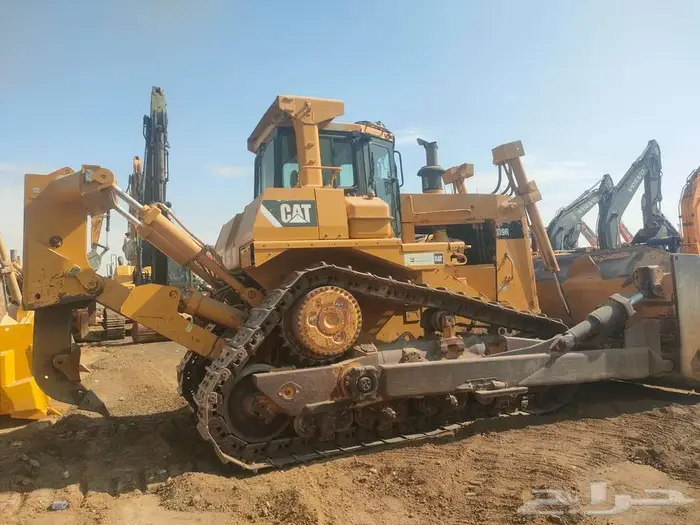 تراكتور كتربيللر D9R سنه الصنع 2010 للبيع فى الرياض 5