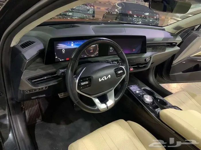 كيا K8 مستورد بنزين 2022 بانوراما بروجيكتر بصمه رادار 7
