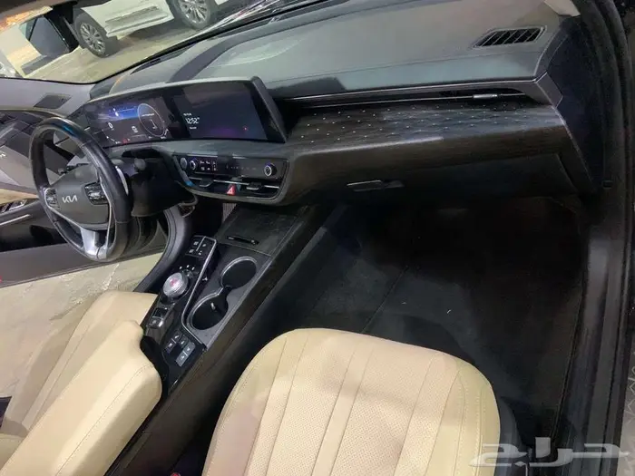 كيا K8 مستورد بنزين 2022 بانوراما بروجيكتر بصمه رادار 20