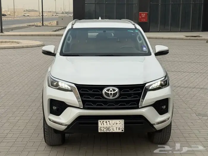 تويوتا فورتشنر 2023 مخزن 6 سرندل VX 11