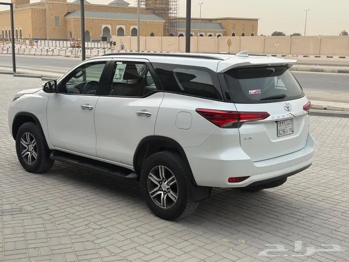 تويوتا فورتشنر 2023 مخزن 6 سرندل VX 5