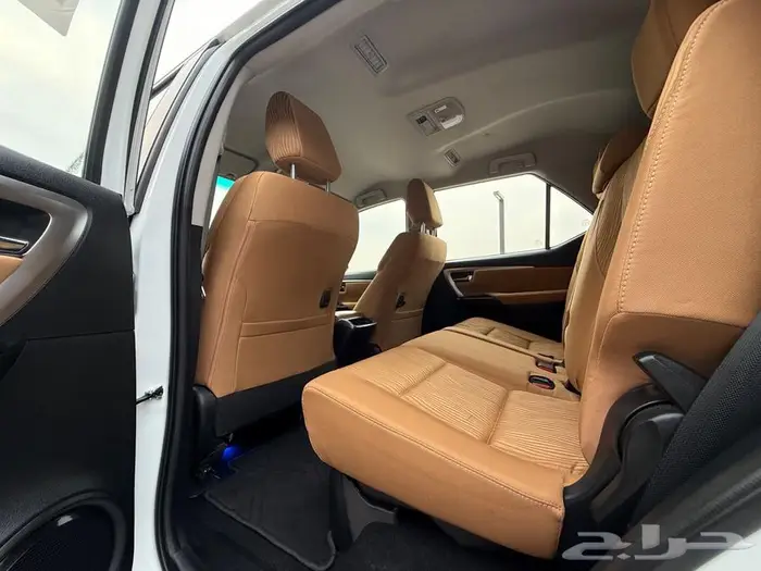 تويوتا فورتشنر 2023 مخزن 6 سرندل VX 26