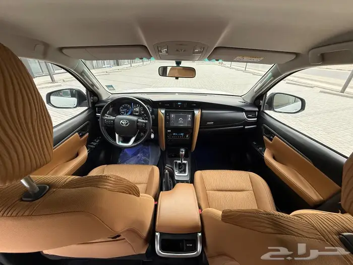 تويوتا فورتشنر 2023 مخزن 6 سرندل VX 33