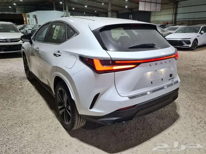 ليكزس NX350 AA 2026 كاش واقساط 9
