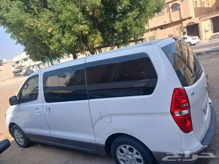 هيونداي H1 2016 6