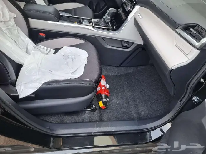 عرض خاص تويتا فيلوز 2025 كاش وتقسيط 18