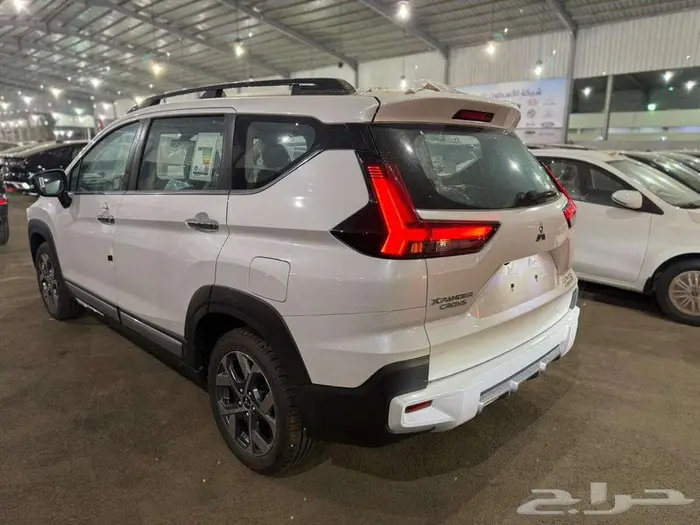 ميتسوبيشي اكسباندر كروس 7 مقاعد فل كامل موديل 2025 بسعر خاص 4