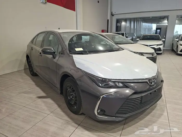 تويوتا كورولا 2025 استاندرد مكينه 2.0 - كاش واقساط 4