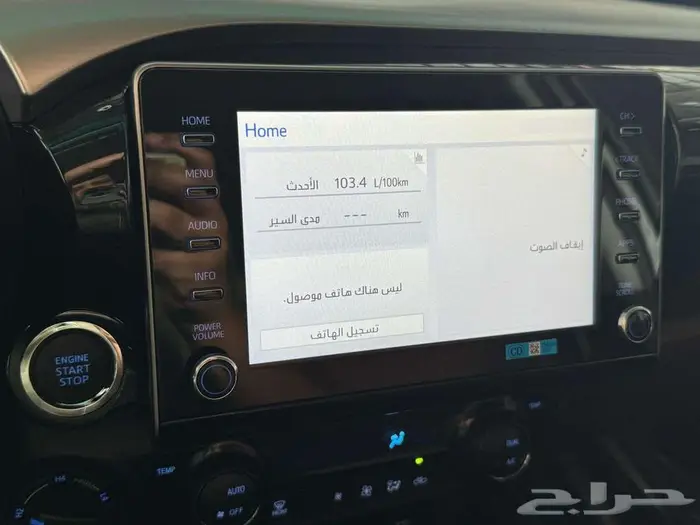 تويوتا هايلوكس SGLX بريمي بنزين 2.7 فل كامل دبل 2025 24