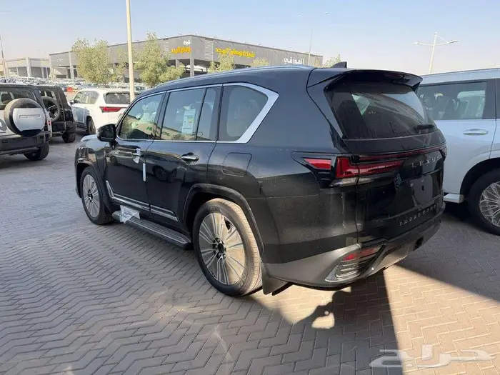 لكزس ال اكس 600 بريمى موديل 2025 بالنقد والتقسيط 4