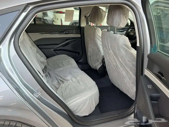 عرض للكاش فورد تورس امبيانتي 2026 18