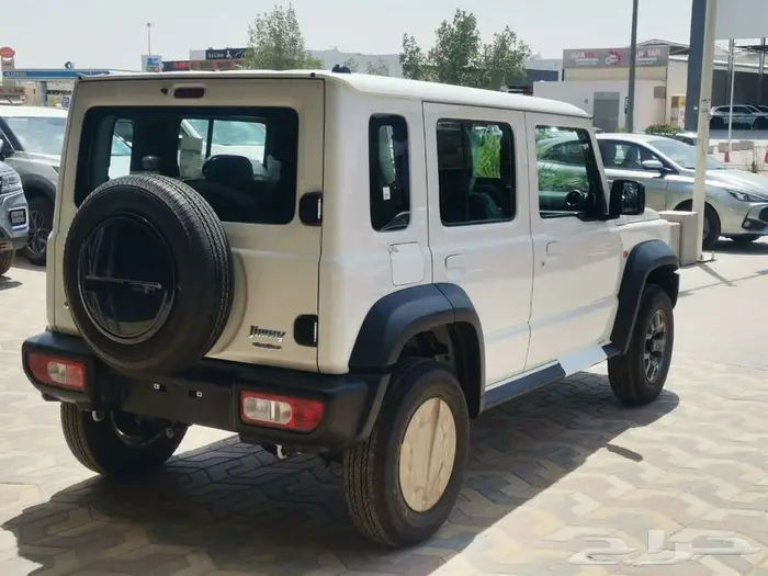 متوفر سوزوكي جمني4أبواب- موديل 2025 - سعودى 3