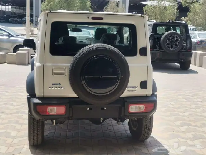 متوفر سوزوكي جمني4أبواب- موديل 2025 - سعودى 6