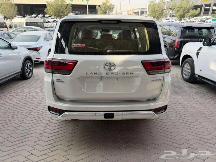 تويوتا لاند كروزر GXR L4 2026 سعودى بالنقد والتقسيط 2
