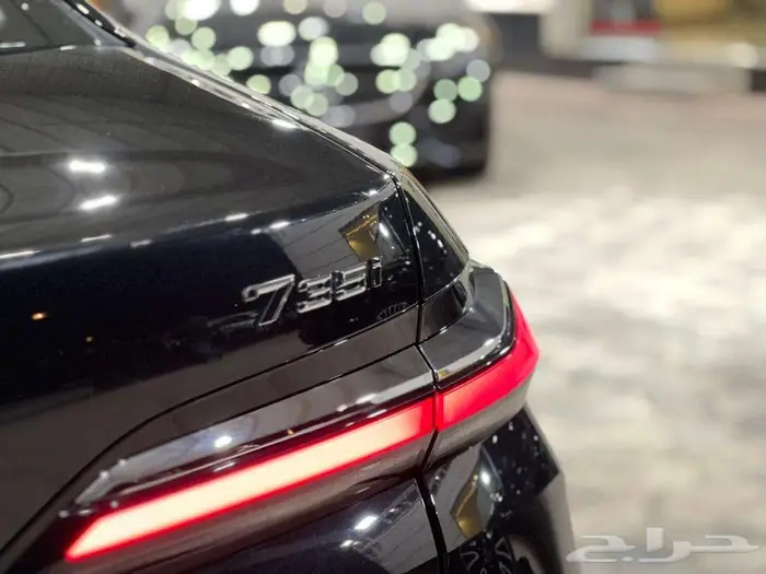 بي ام دبليو 735i موديل 2026 اصفار 31