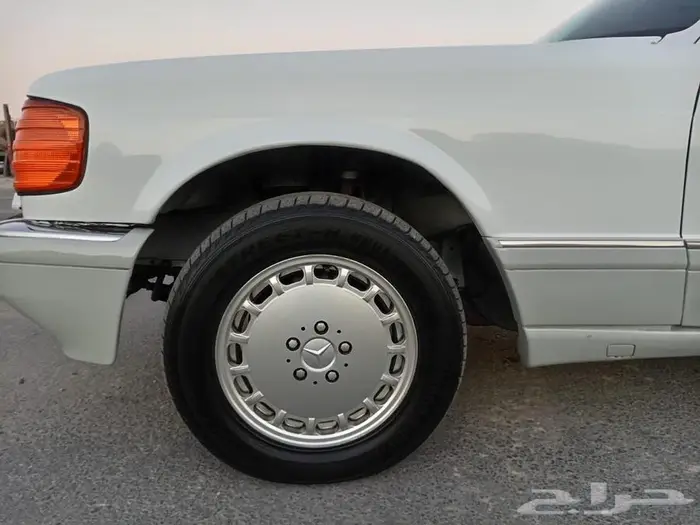 مرسيدس 560. موديل 91 5