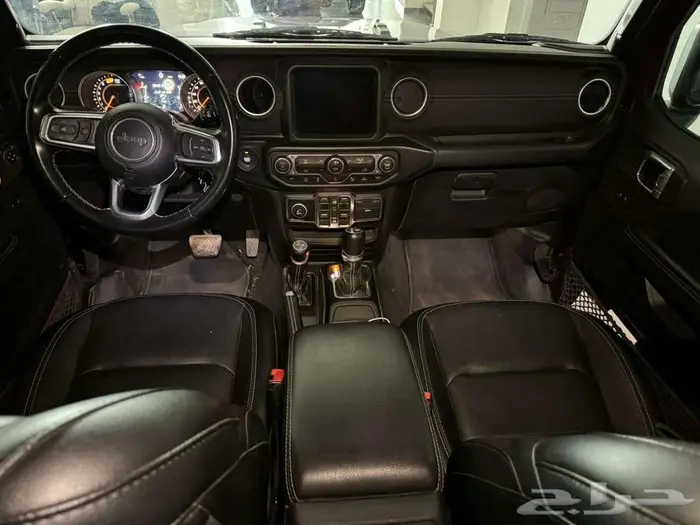 جيب رانجلر صحارى 2022 1