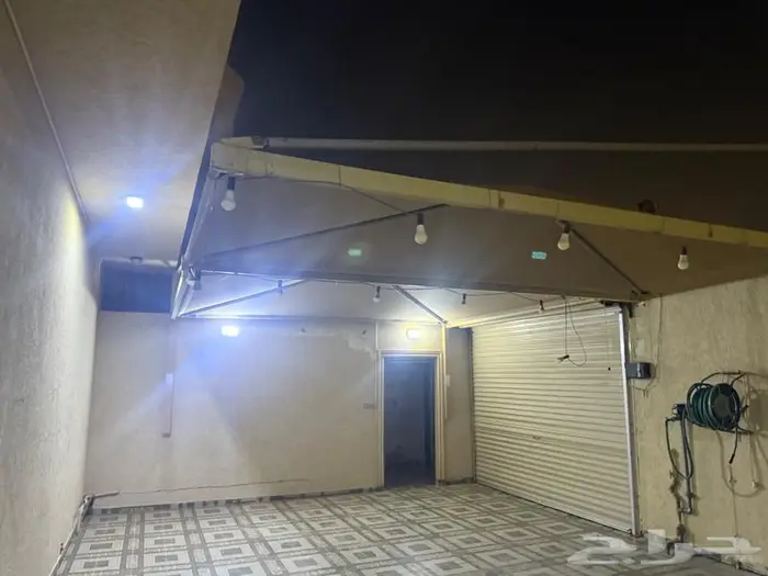 مظله سيارات مستعمله اي سعر يجي وياخذها 1