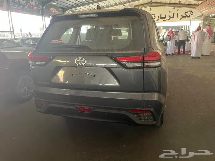 انوفا 2024 5000KM 0