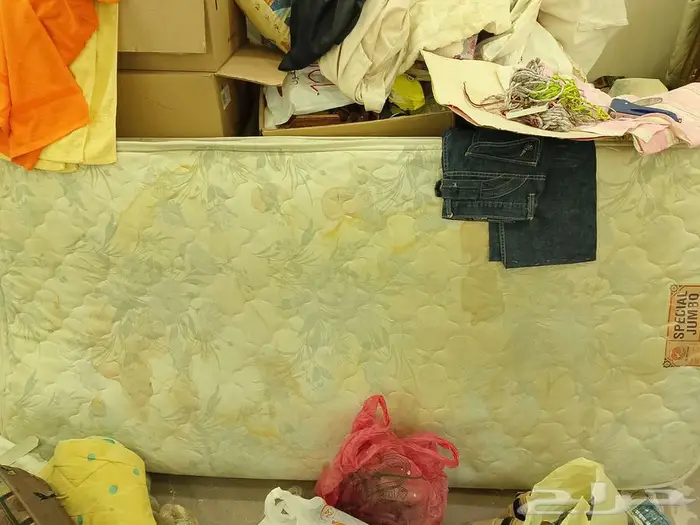 اغراض مطبخ ومرتبة سرير لوجه الله 1