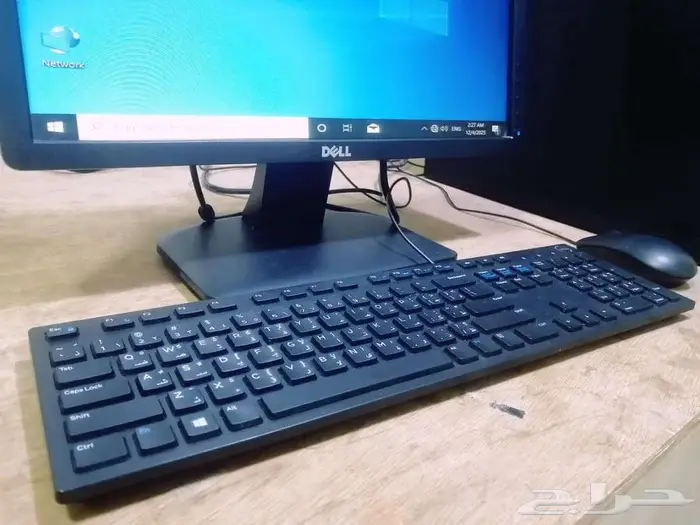 كمبيوتر مكتبي ديل مع الشاشة 3