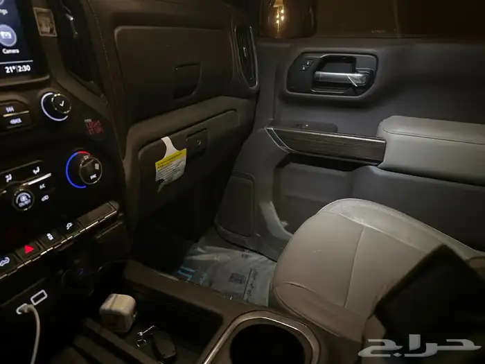 سلفرادو (2019 RST) 10