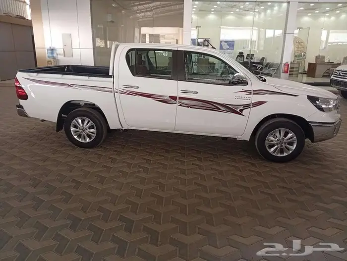 هايلوكس غمارتين اتوماتيك جنوط بنزين خليجي 2025 5