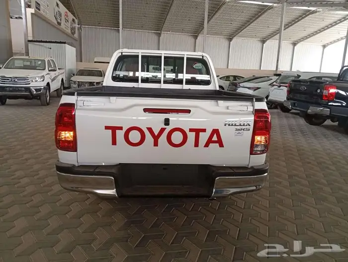 هايلوكس غمارتين اتوماتيك جنوط بنزين خليجي 2025 8